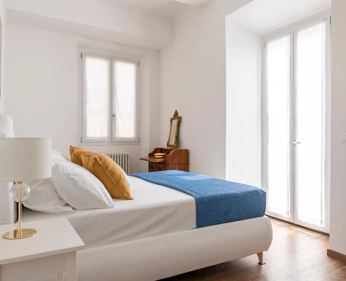 Apartment Tra Duomo E Uffizi Appartamenti Moderni Nel Cuore Dell'Arte Florence Italy